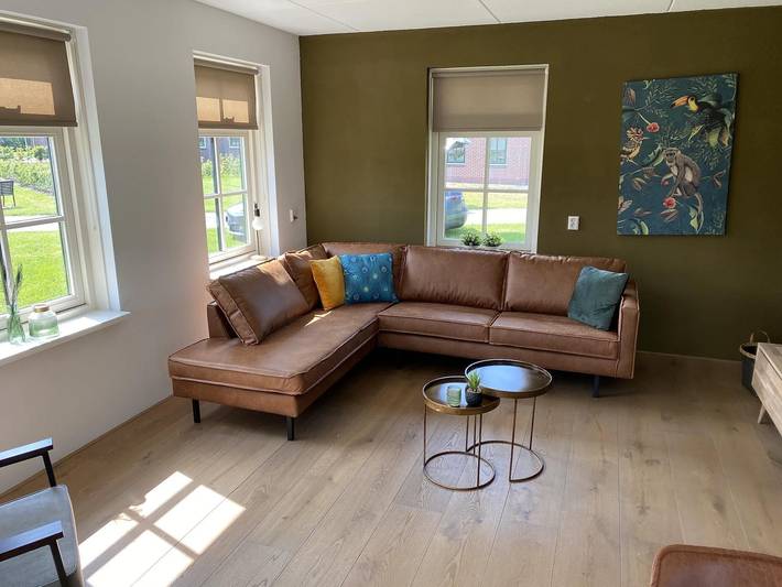 Bungalow für 6 Personen, mit Terrasse und Whirlpool sowie Garten in Drenthe