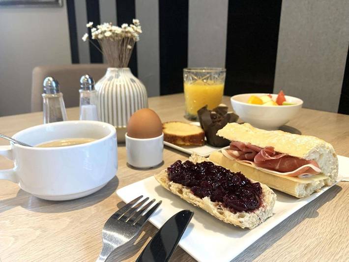 Hôtel pour 4 personnes, avec terrasse, animaux acceptés