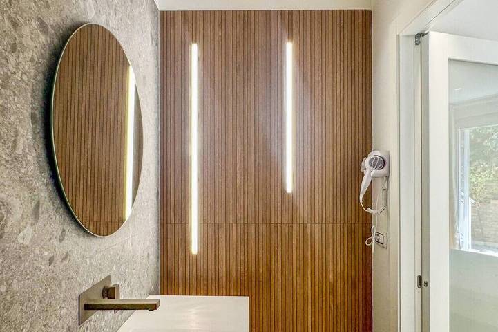 Miramare Suites - Ardesia Room in Vasto, Chieti Provinz
