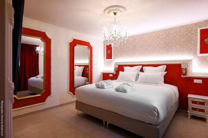 Appartement de vacances pour 2 personnes, avec terrasse ainsi que jacuzzi et sauna