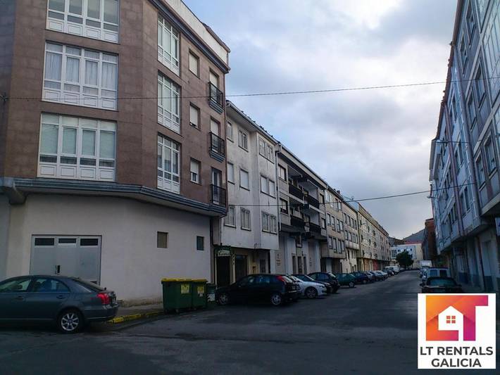 Apartamento para 6 personas, con balcón en Noya