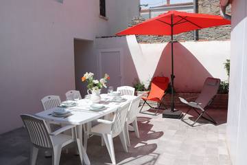 Gîte pour 6 personnes, avec terrasse dans Office De Tourisme Du Chateau D Oleron
