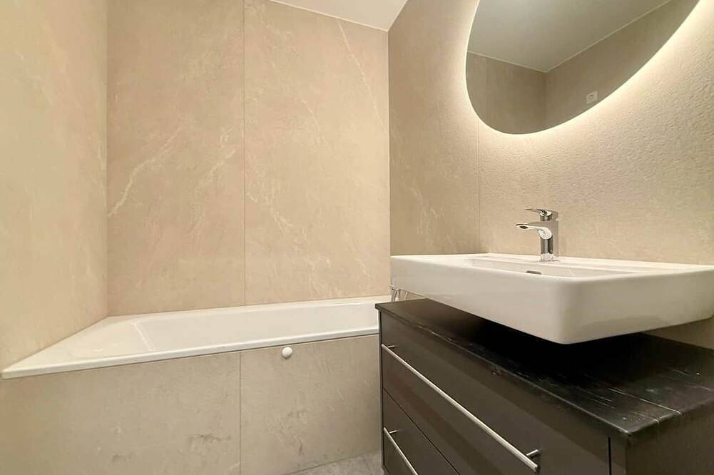 Ganze Wohnung, | 2 Schlafzimmer | Badewanne | in Grünau im Almtal, Bezirk Gmunden