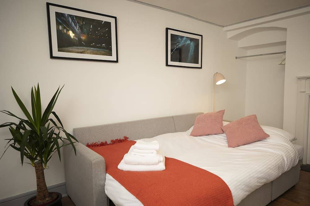 Entire apartment, Your Place in Bristol Close to Temple Meads Station, City & Harbourside in Bristol, South West England