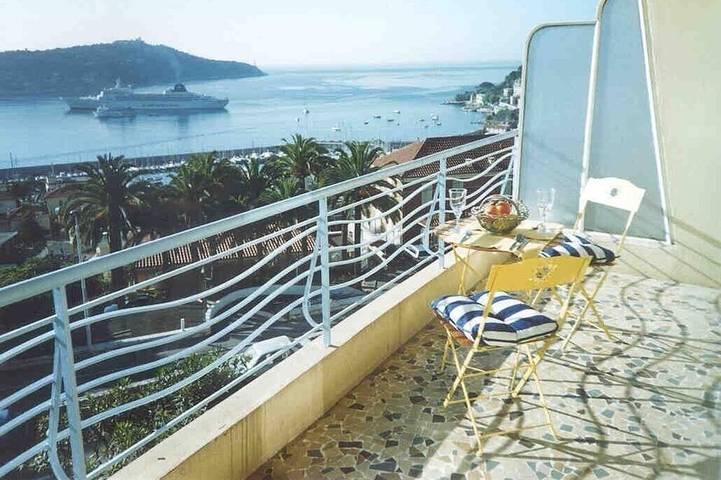 Gîte pour 2 personnes, avec terrasse et jardin à Villefranche-sur-Mer