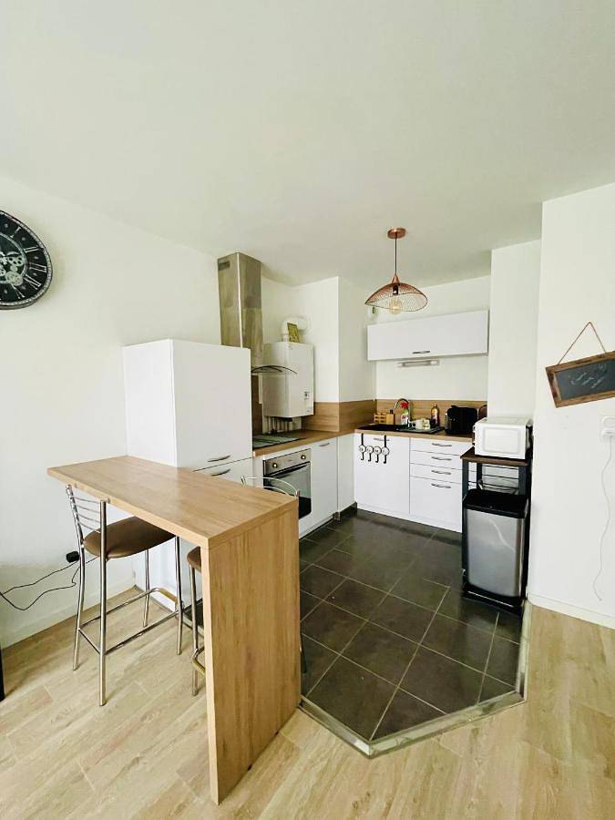 Appartement entier, Chez André - Appartement 4 personnes Parking Vieux-Lille in Saint-André-lez-Lille, Région de Lille