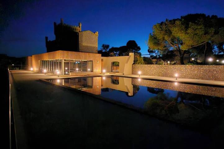 Gîte pour 4 personnes, avec piscine