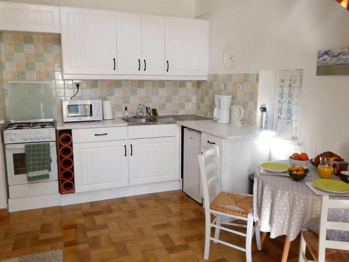 Location de vacances pour 2 personnes, avec piscine et jardin à Ploërdut - 2