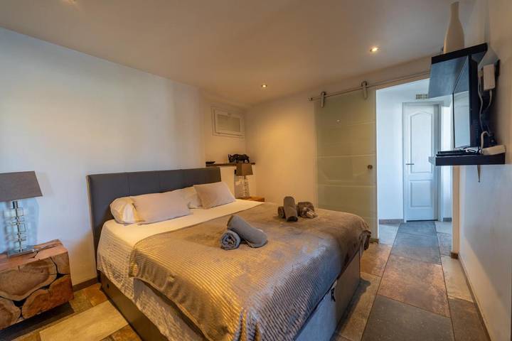 Gîte pour 4 personnes, avec balcon et vue dans Port De Carry - 2