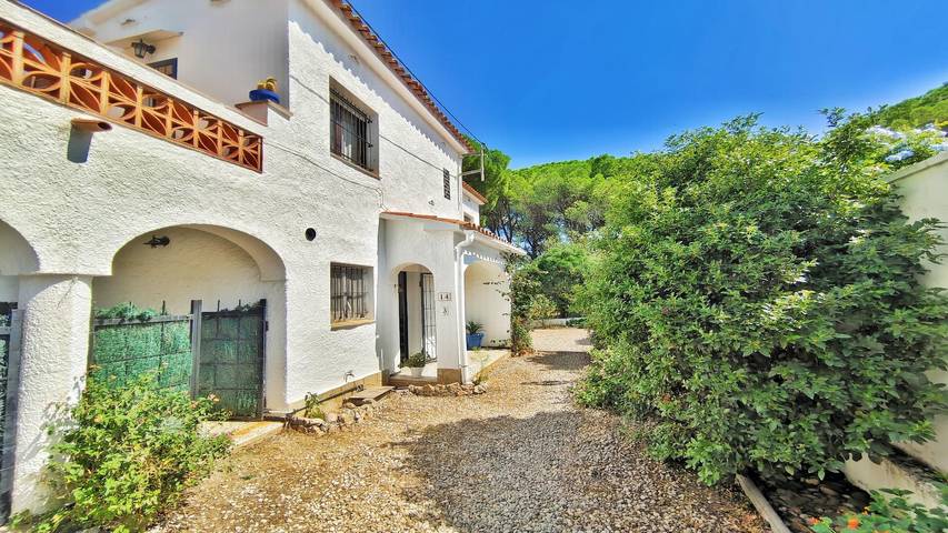 Ferienhaus für 6 Personen, mit Balkon/Terrasse und Garten in l'Escala - 4
