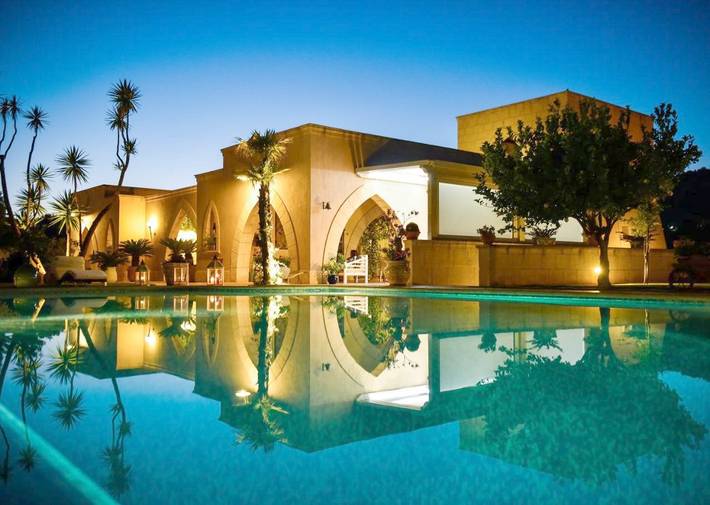 Bed and Breakfast für 2 Personen, mit Terrasse und Garten sowie Pool und Ausblick in Palma di Montechiaro