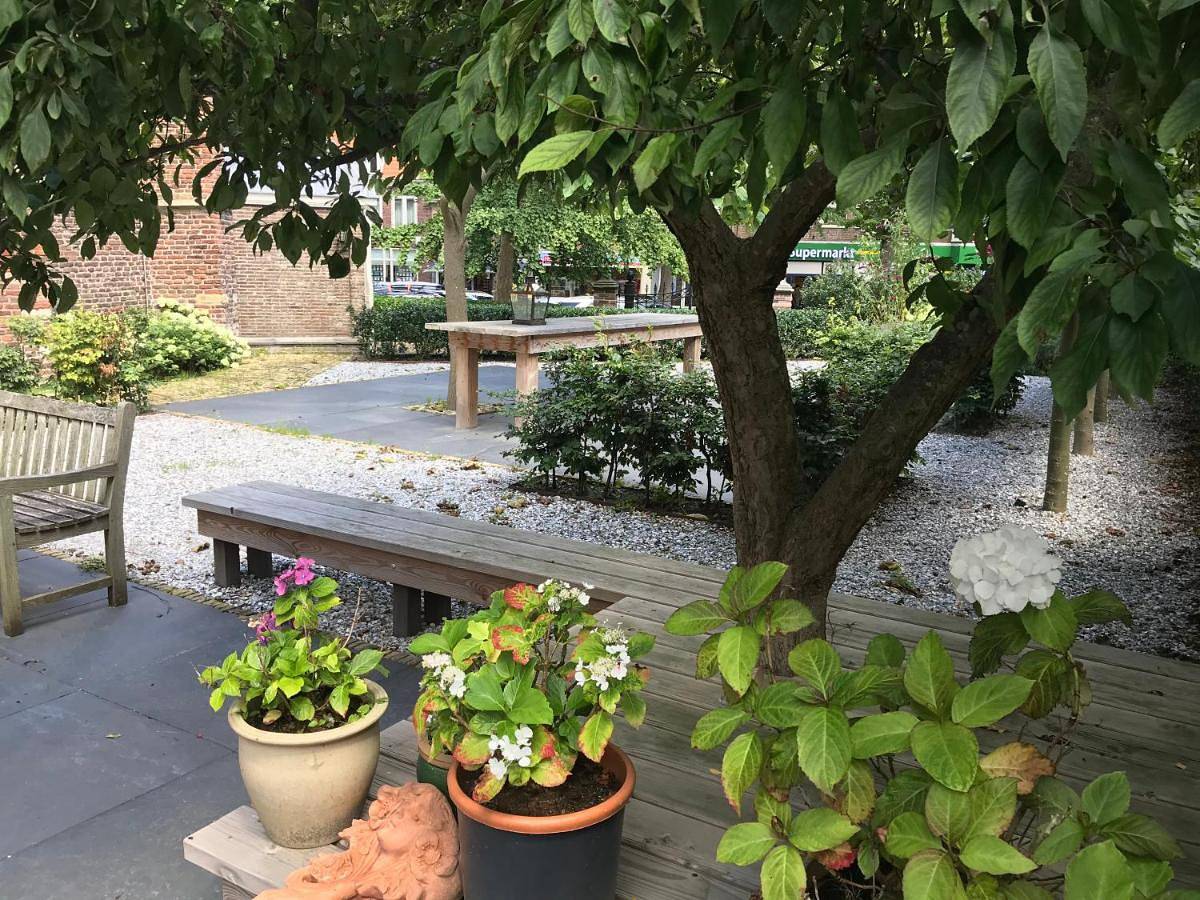 Ganze Wohnung, Bed en kerk monumentale 2 slaapkamer woning in Hoorn, Markermeer