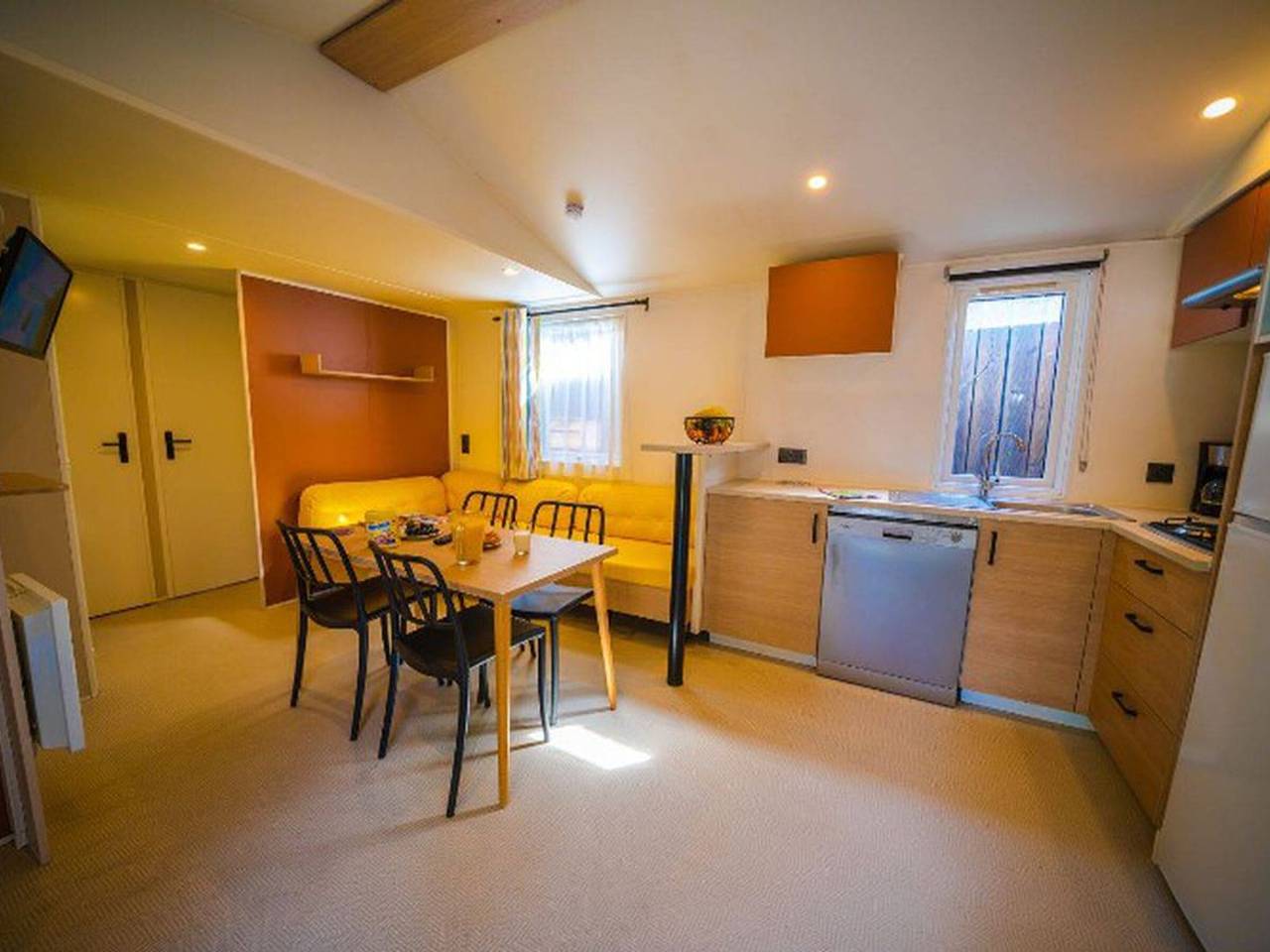 Mobil-home climatisé - Terrasse - 4 pers. in Balaruc-les-Bains, Côte méditerranéenne (France)