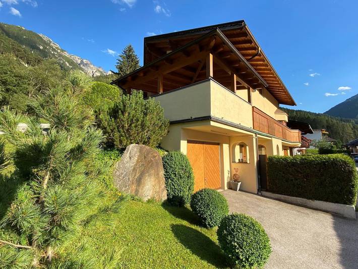 Ferienwohnung für 6 Personen, mit Garten und Ausblick, kinderfreundlich im Stubaital