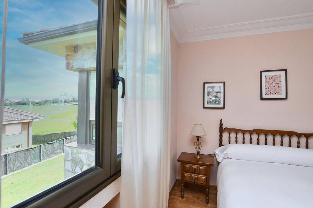 210A Casa Linares Amplia casa en Villaviciosa in Villaviciosa, Costa Verde (Spanien)