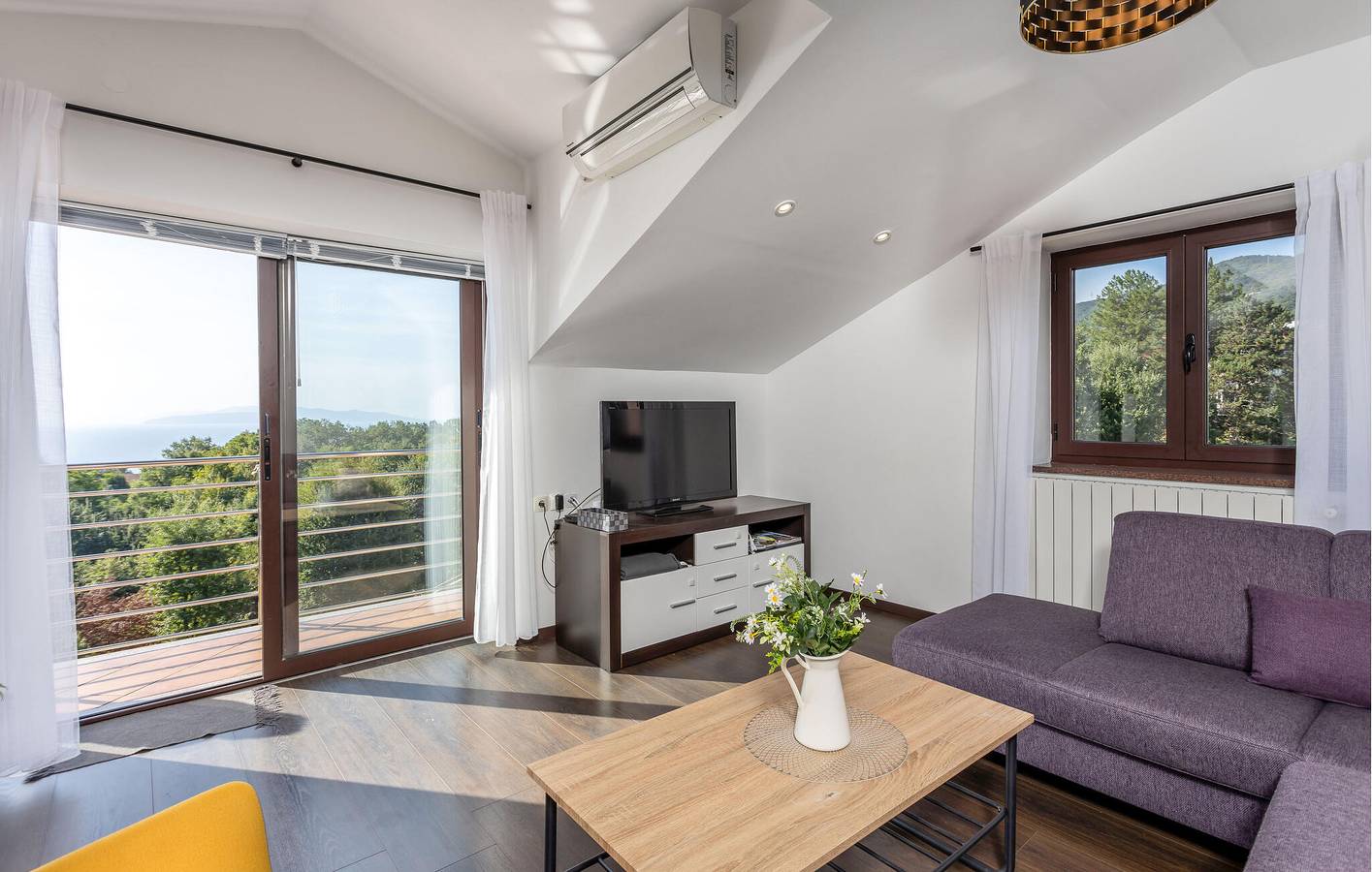 Ganze Ferienwohnung, Ferienwohnung für 4 Personen mit Garten in Matulji, Općina Matulji