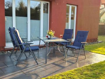 Ferienwohnung für 5 Personen, mit Garten und Terrasse, kinderfreundlich in Middelhagen