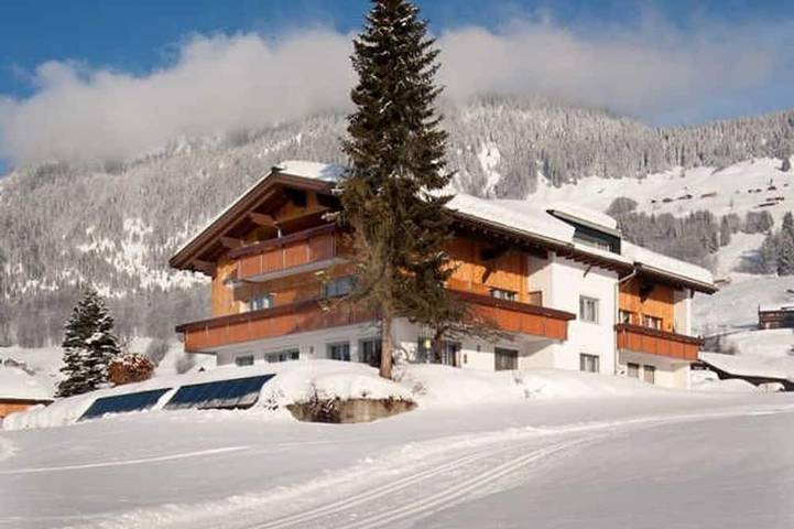 Bed and Breakfast für 2 Personen, mit Balkon in Au