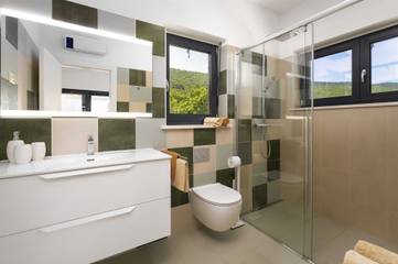 Villa for 6 People in Drenje, Istria, Photo 4