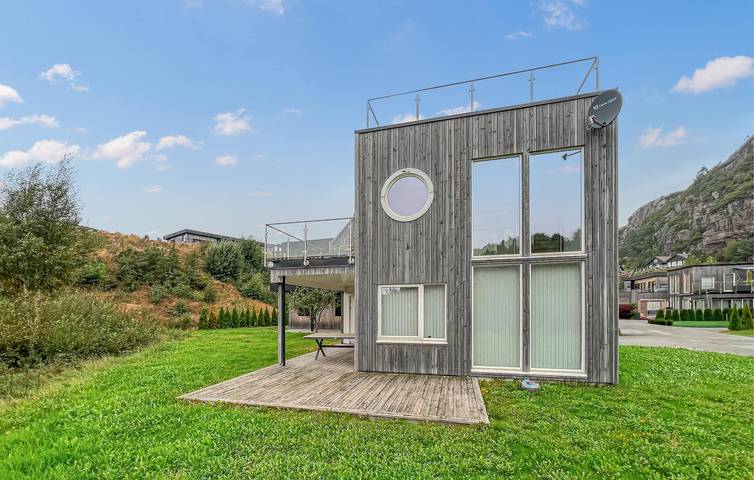 Ferienhaus für 6 Personen mit Garten in Lindesnes
