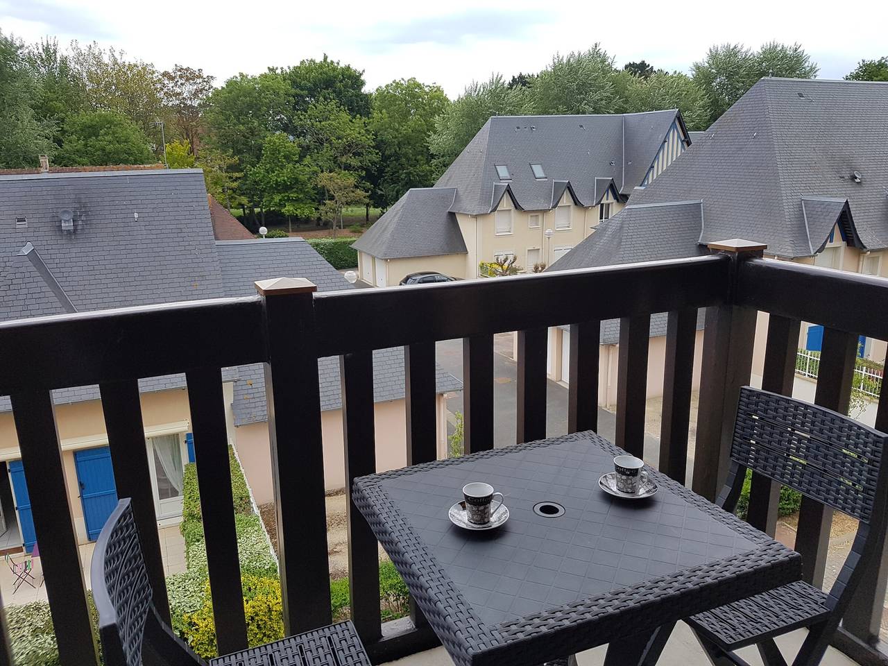 Appartement entier, Charmant T2 à Cabourg, proche plage et centre-ville, balcon et parking gratuit in Cabourg, Région de Caen