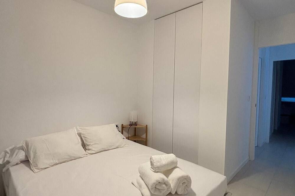 Holiday Home 'Your Private Paradise with Pool' with Mountain View, Wi-Fi and Air Conditioning in Albolote, Granada Province