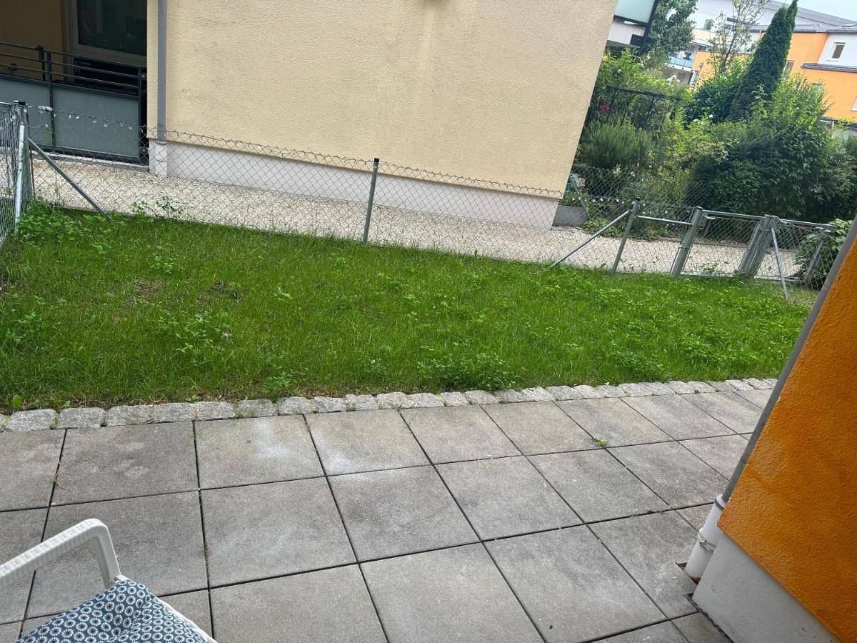 Ganze Wohnung, Moderne Gartenwohnung nahe Messe und Flughafen München in Poing, Oberbayern