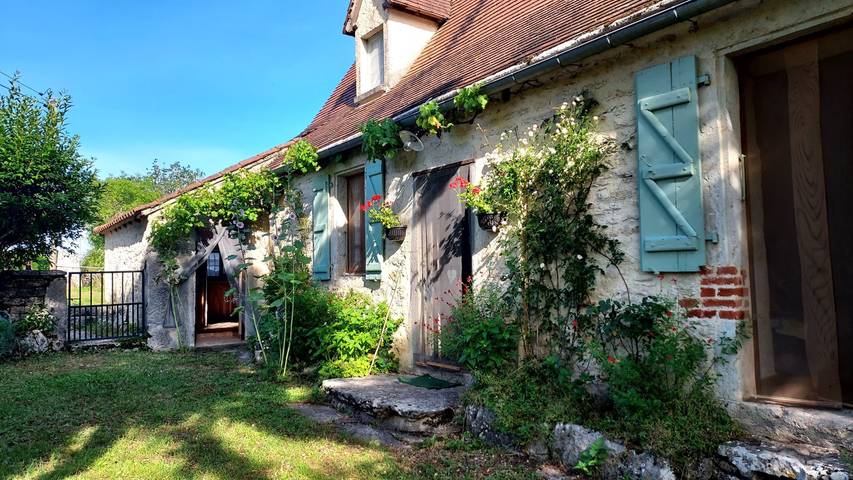 Gîte pour 4 personnes, avec jardin dans le Lot - 3