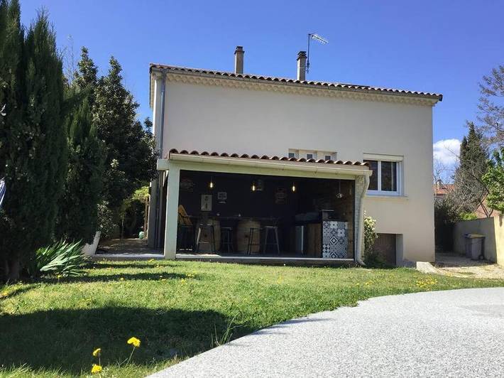 Location de vacances pour 10 personnes, avec terrasse et piscine à Portes-lès-Valence - 4