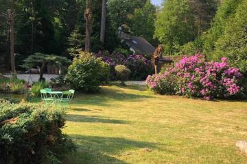 Gîte pour 10 personnes, avec terrasse et jardin à Noisy-sur-École
