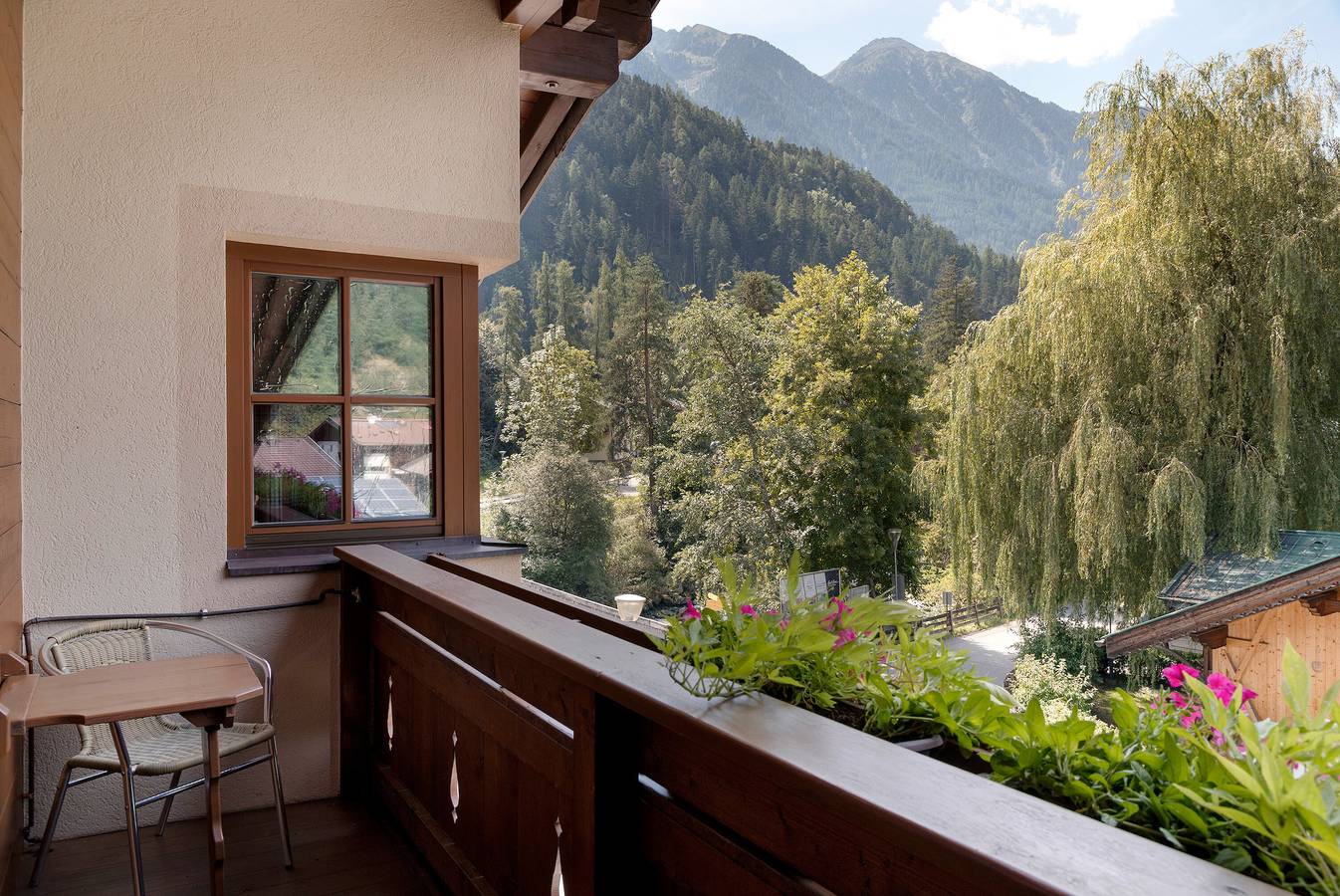 Ganzes Studio, Studio 'Top 6' mit Bergblick, Balkon und Wlan in Oetz, Ötztal