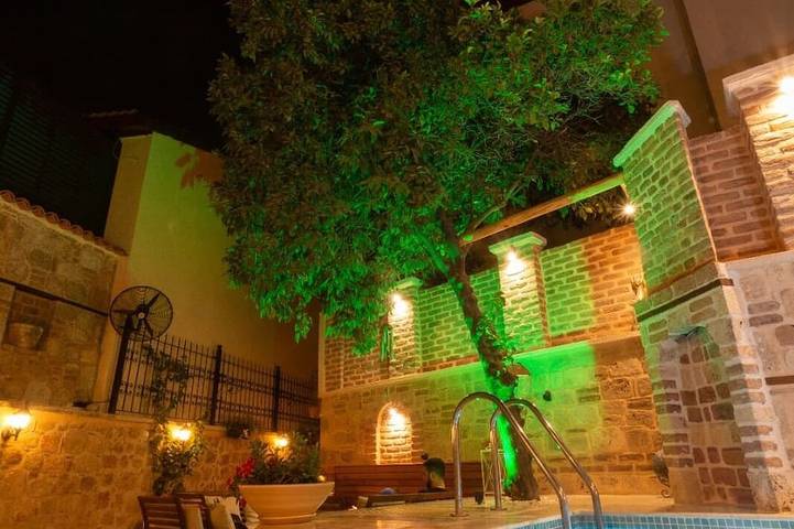 Villa für 9 Personen, mit Haustier in Antalya