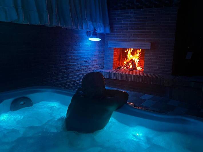Villa con piscina per 7 persone, con giardino e piscina nonché idromassaggio a Roma