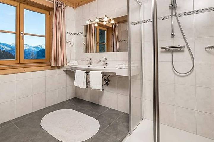 Ferienhaus für 6 Personen, mit Sauna und Garten sowie Balkon in Hüttschlag - 4