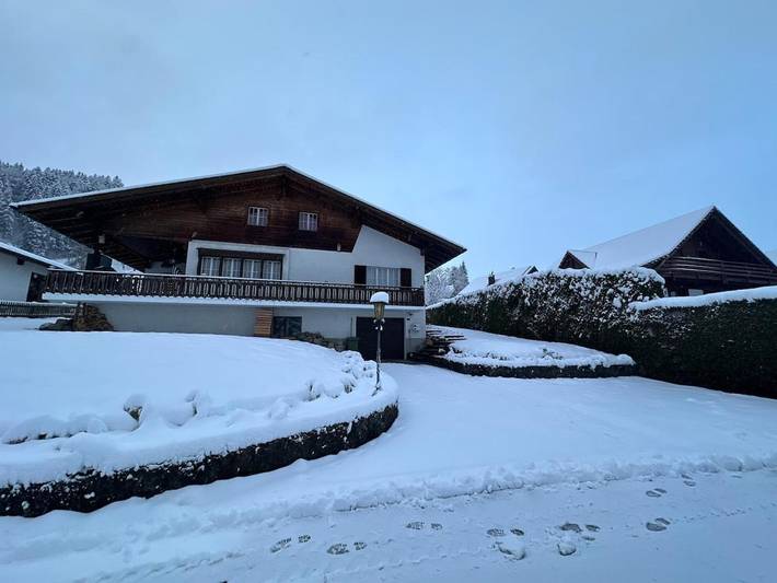 Gîte pour 4 personnes, avec vue sur le lac ainsi que jardin et vue à Einsiedeln