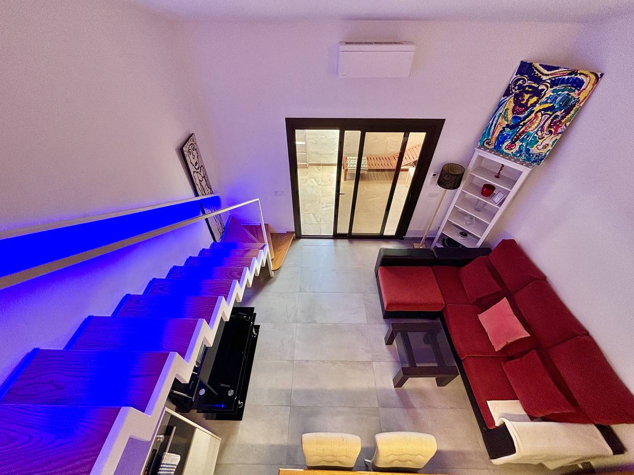 Entire apartment, Serendipity Art Loft in Los Cristianos, Arona