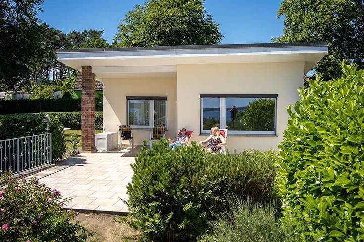 Ferienhaus für 2 Personen, mit Terrasse am Plauer See
