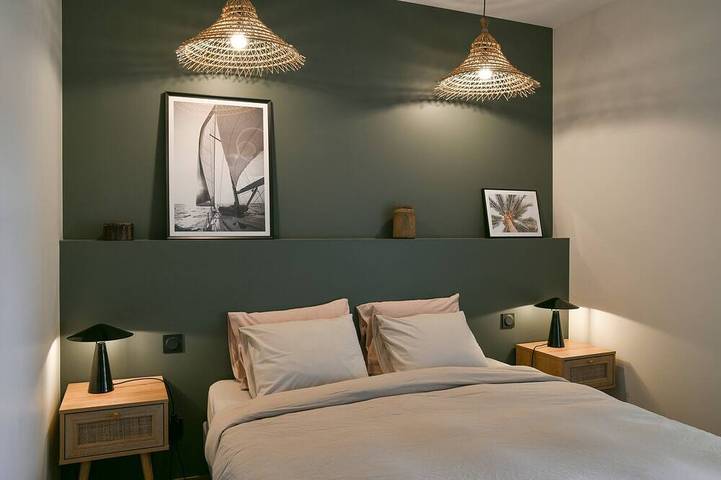 Gîte pour 8 personnes, avec jardin et terrasse dans Groslée - 2