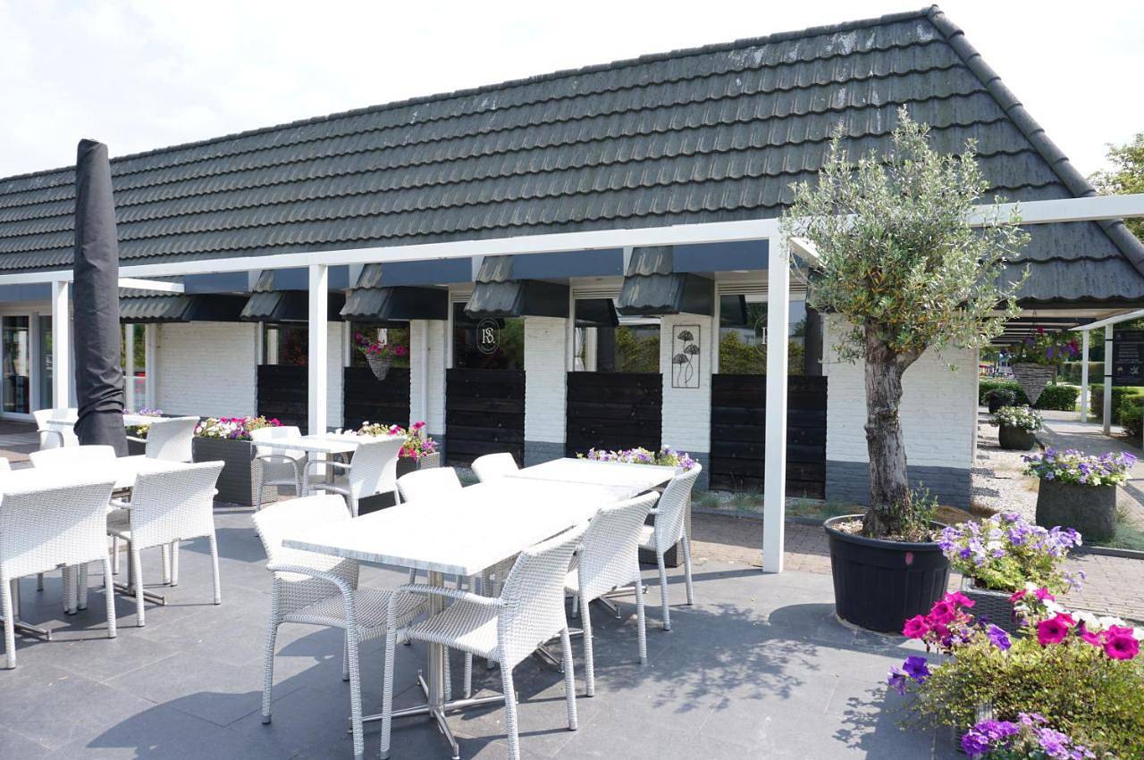 Two-Bedroom Chalet in Groede, Zeeuwse Kust