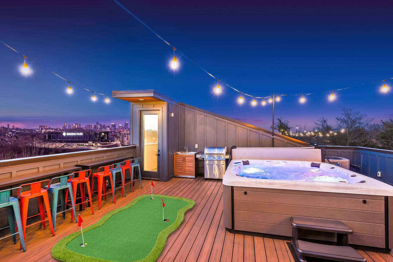 Two Homes  Hot Tub   Rooftop Deck in Nashville     in Nashville, Tennessee