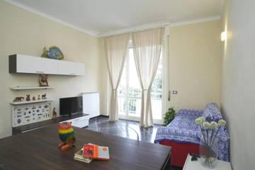 Gîte pour 4 personnes, avec balcon dans Levanto