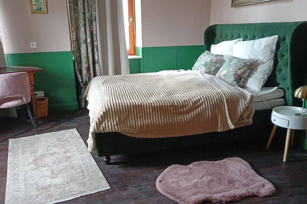 Ganze Wohnung, Charmante Wohnung in historischer Villa+Parkplatz in Saarbrücken, Saargau