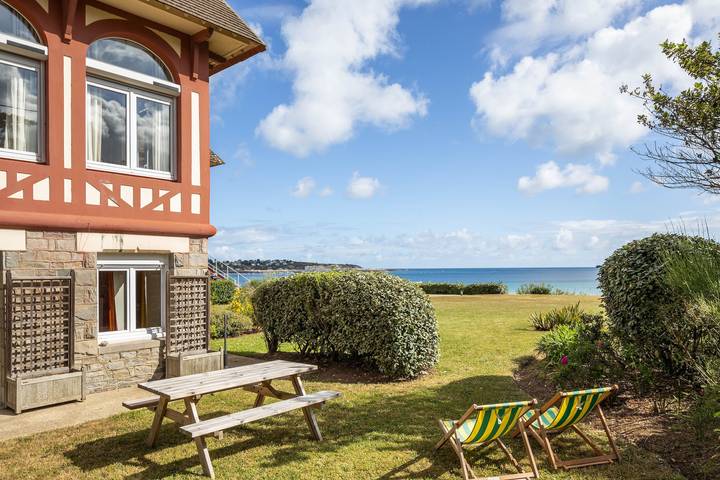 Location de vacances pour 8 personnes, avec jardin à Saint-Cast-le-Guildo