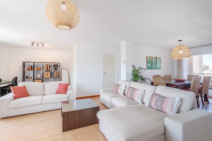 Apartamento entero, Apartamento Rosalia en la 9ª planta con increíbles vistas al mar in San Juan Playa (Alicante), Costa Blanca