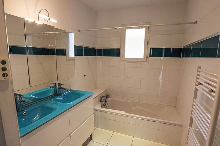 Location de vacances pour 8 personnes, avec piscine et jacuzzi à Fressac - 3