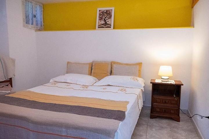 Gîte pour 5 personnes, avec vue et balcon à Corsano - 3