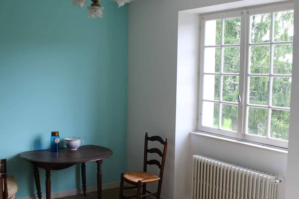Villa 6-10 pers in Espalion in Aveyron, at the gateway to Aubrac in Espalion, Massif Central