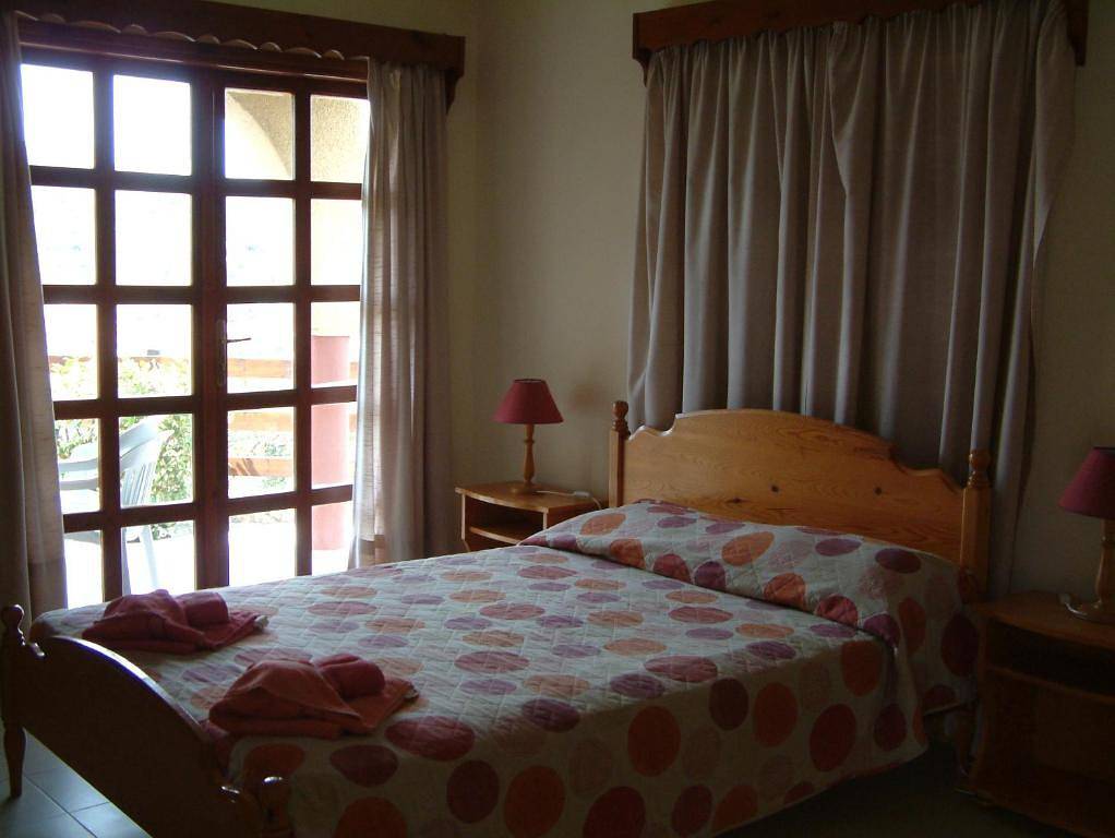 Ganzes Studio, Studio für 2 Personen mit Terrasse in Πισσούρι, Südzypern