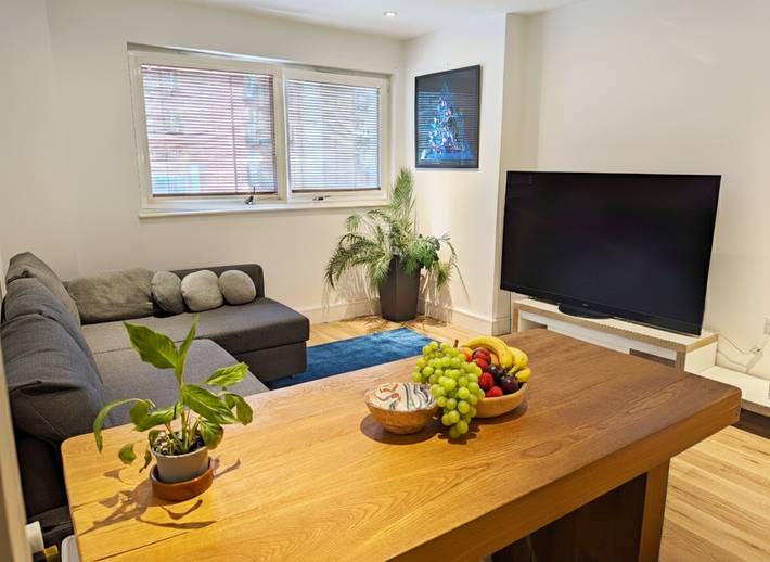 Vacation rental for 6 people in Kingston upon Thames