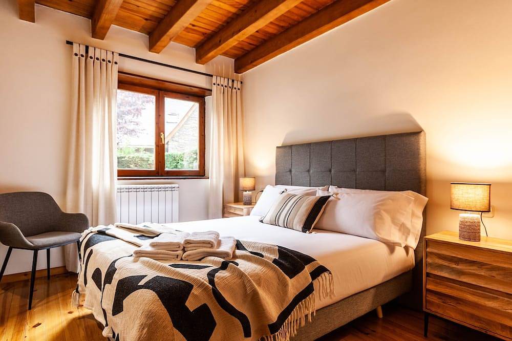 Apartamento entero, Espacioso Apartamento con Jardín en Salardú in Salardú, Alto Arán